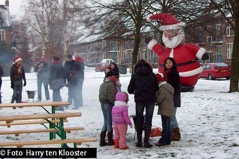23-12-2009_kerstmiddag_simon_v_slingelandplein_3.jpg